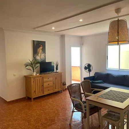 San Juan 2 Bedrooms 27 Apartment *